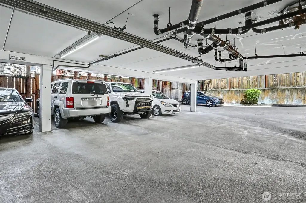 14300 32nd Avenue NE Seattle WA 98125