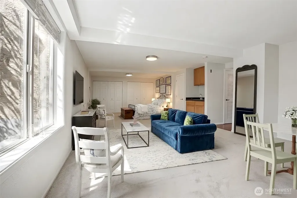 14300 32nd Avenue NE Seattle WA 98125
