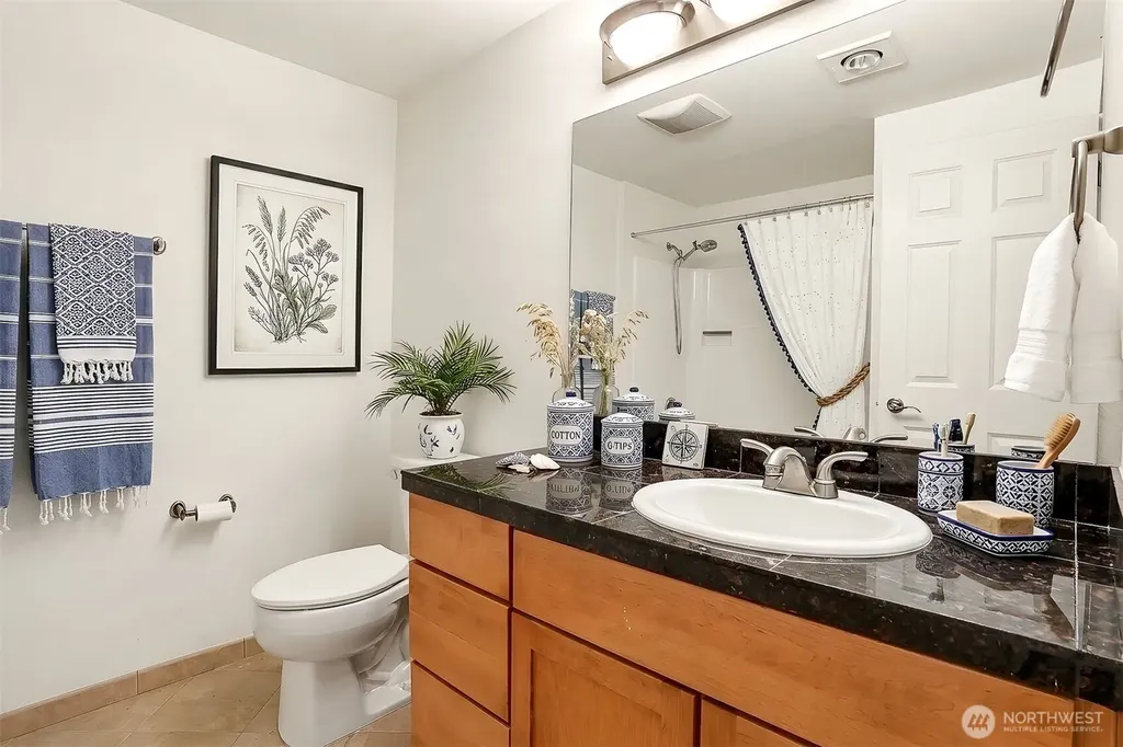14300 32nd Avenue NE Seattle WA 98125