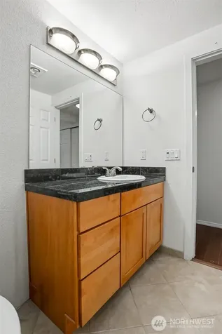 14300 32nd Avenue NE Seattle WA 98125