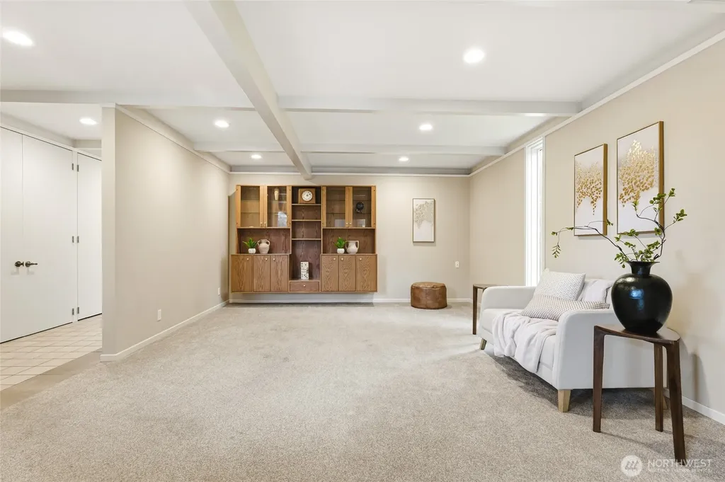 2406 Emerald Drive Milton WA 98354