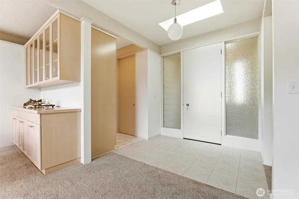2406 Emerald Drive Milton WA 98354