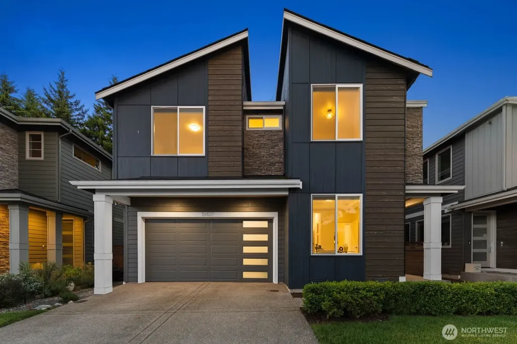 13427 Edmunds Parkway E Bonney Lake WA 98391