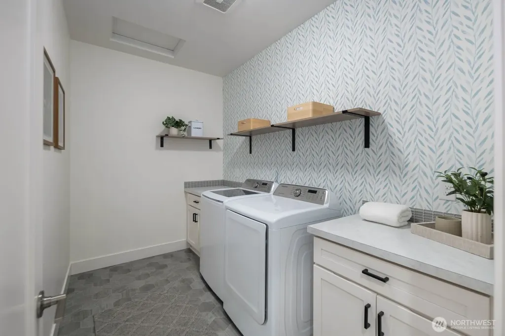 13427 Edmunds Parkway E Bonney Lake WA 98391