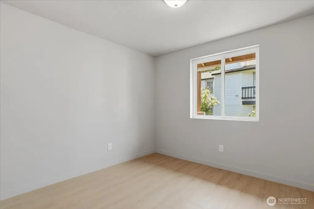 8272 NE Snowberry Loop Vancouver WA 98664