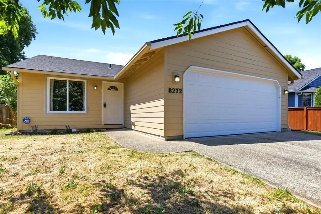 8272 NE Snowberry Loop Vancouver WA 98664