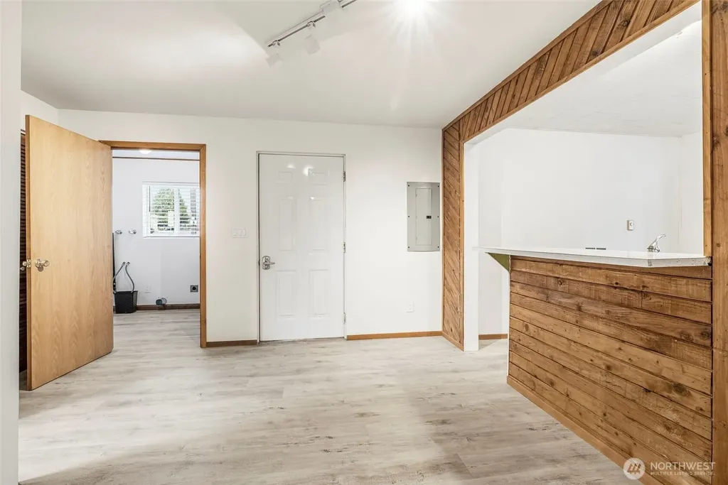 175 Jacobson Road Cathlamet WA 98612