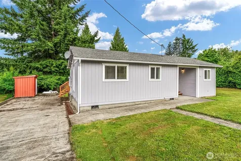 175 Jacobson Road Cathlamet WA 98612
