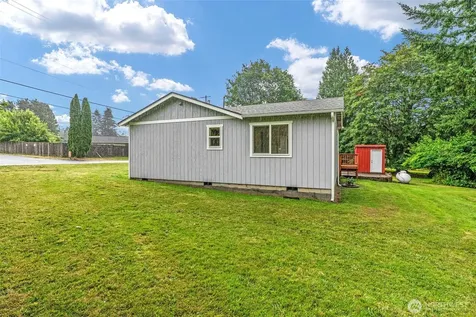 175 Jacobson Road Cathlamet WA 98612