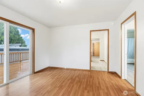 175 Jacobson Road Cathlamet WA 98612