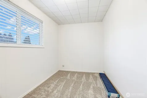 175 Jacobson Road Cathlamet WA 98612