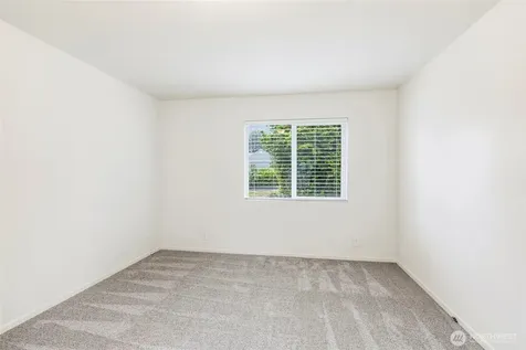 175 Jacobson Road Cathlamet WA 98612