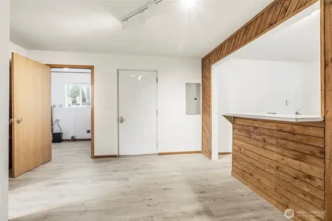 175 Jacobson Road Cathlamet WA 98612