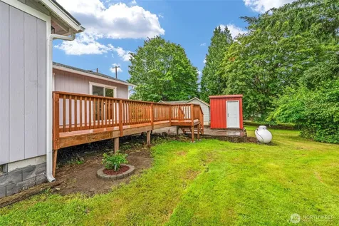 175 Jacobson Road Cathlamet WA 98612