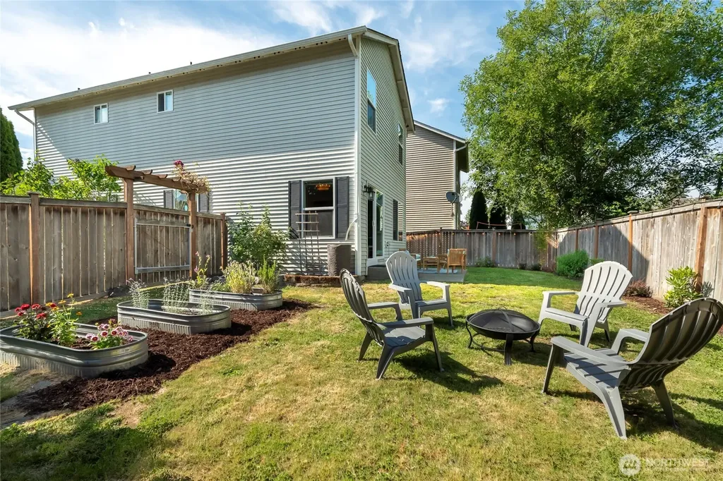 2429 104th Avenue SE Lake Stevens WA 98258