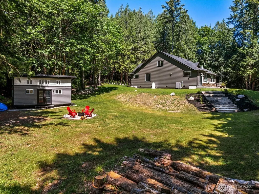 10360 Brownsville Highway NE Poulsbo WA 98370