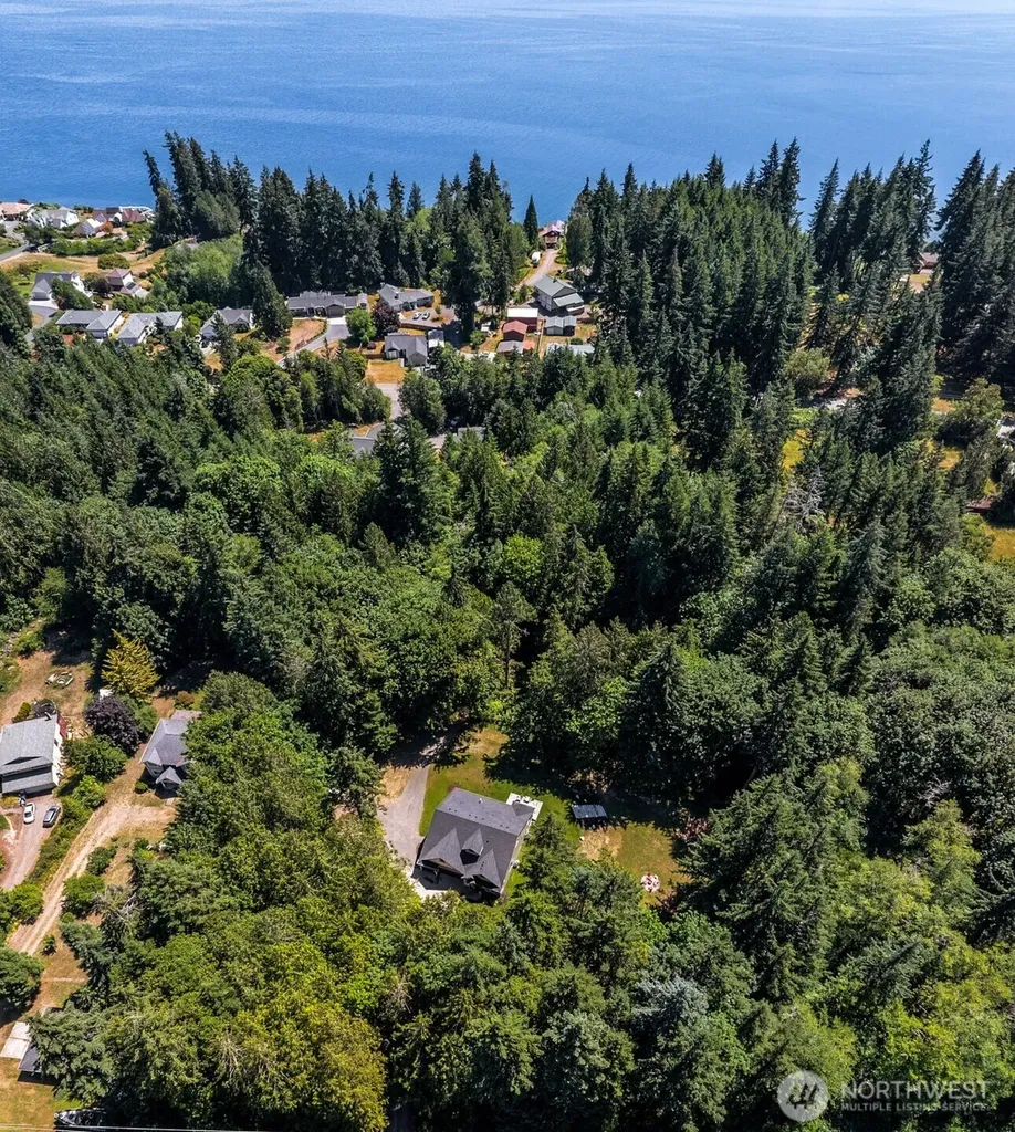 10360 Brownsville Highway NE Poulsbo WA 98370