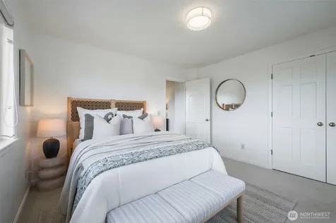 5716 Ann Arbor Avenue NE Seattle WA 98105