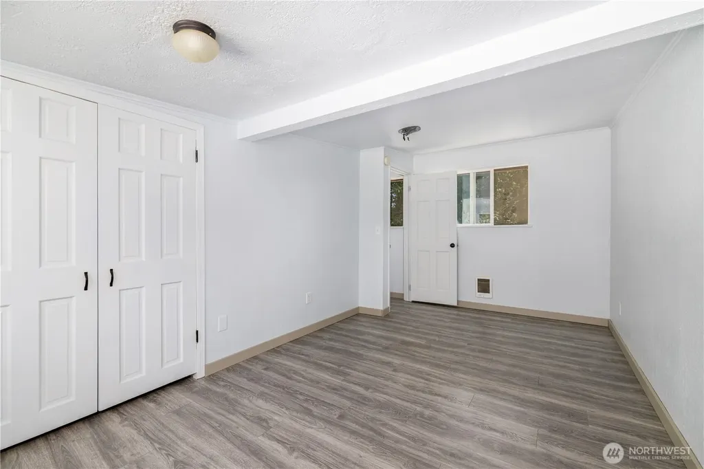 301 E Lakeshore Drive W Shelton WA 98584