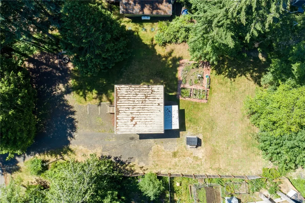 301 E Lakeshore Drive W Shelton WA 98584