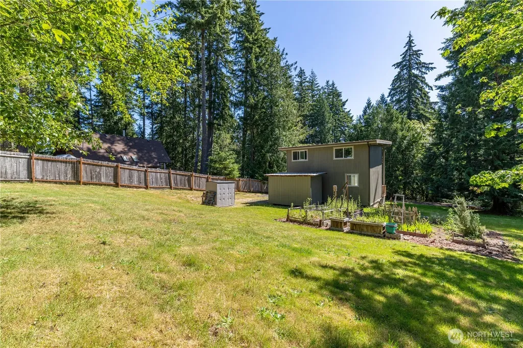 301 E Lakeshore Drive W Shelton WA 98584