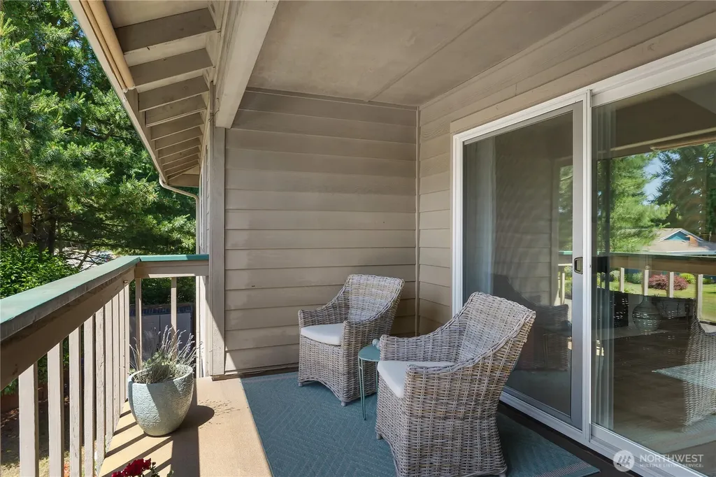 1311 N Highlands Parkway Tacoma WA 98406