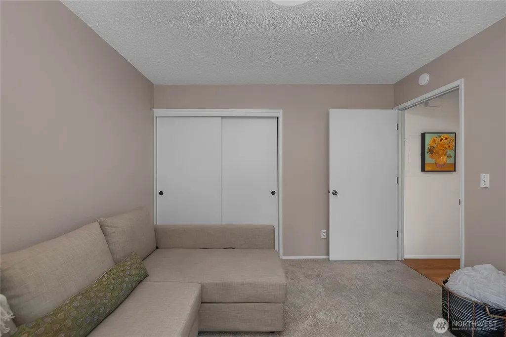 1311 N Highlands Parkway Tacoma WA 98406