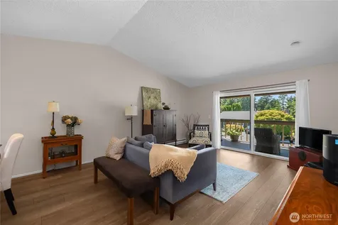 1311 N Highlands Parkway Tacoma WA 98406