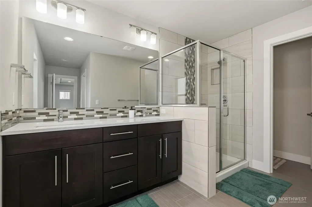 1227 199th Street SE Bothell WA 98012