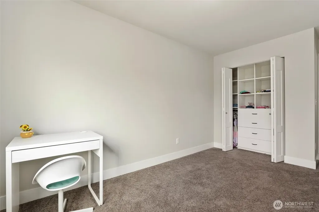 1227 199th Street SE Bothell WA 98012