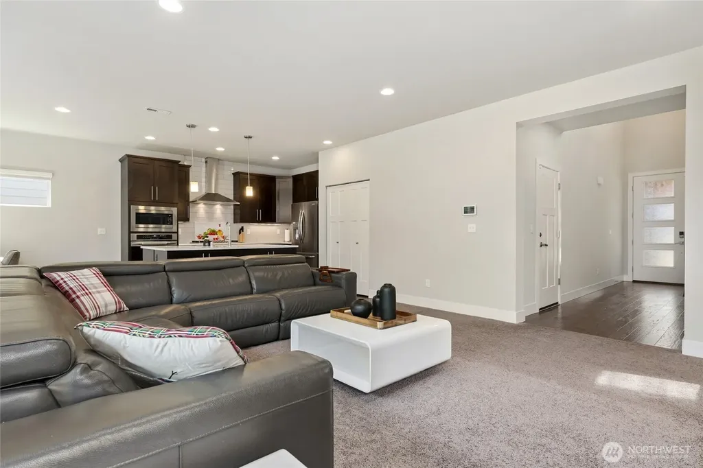 1227 199th Street SE Bothell WA 98012