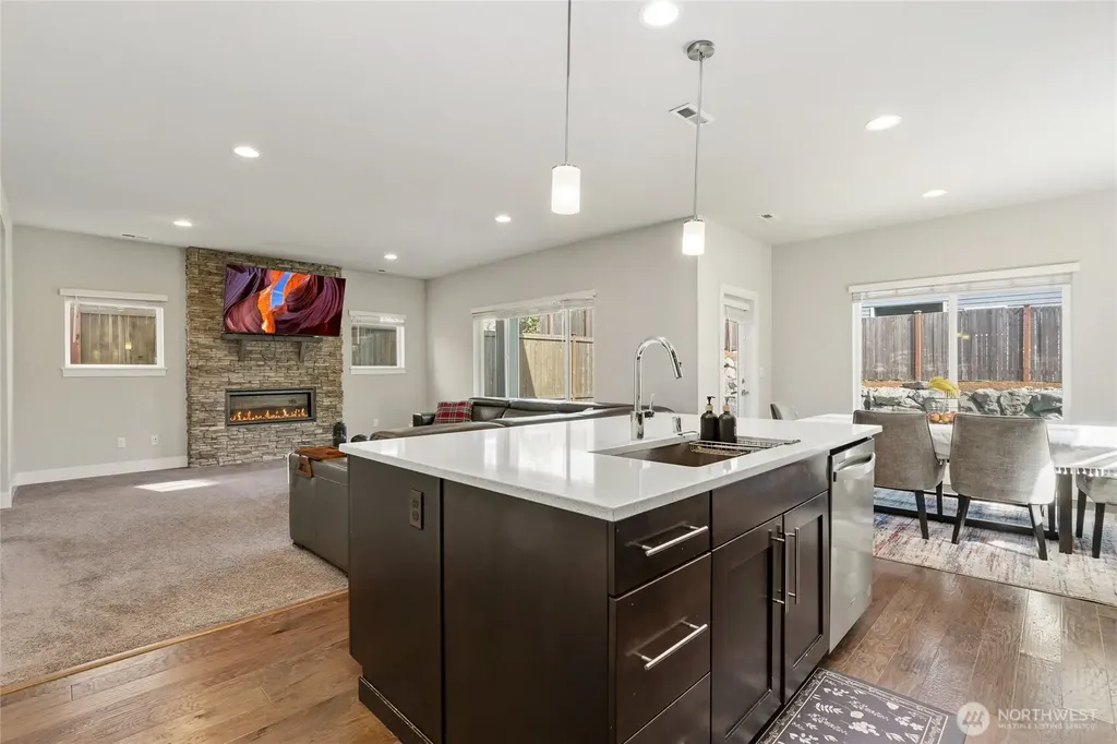 1227 199th Street SE Bothell WA 98012