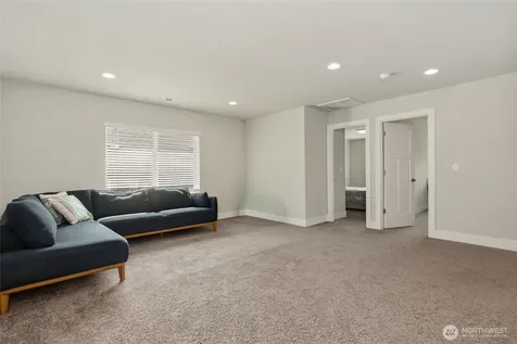 1227 199th Street SE Bothell WA 98012