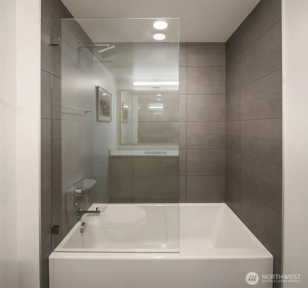 1808 Minor Avenue Seattle WA 98101