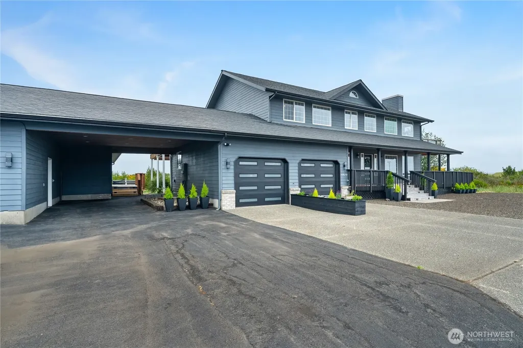 1408 E Ocean Shores Boulevard SW Ocean Shores WA 98569