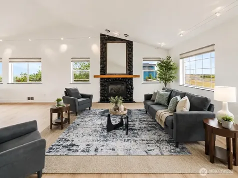 1408 E Ocean Shores Boulevard SW Ocean Shores WA 98569