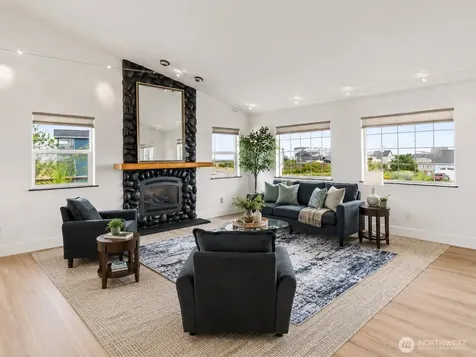 1408 E Ocean Shores Boulevard SW Ocean Shores WA 98569