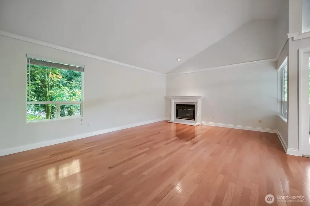 1220 6th Avenue S Edmonds WA 98020