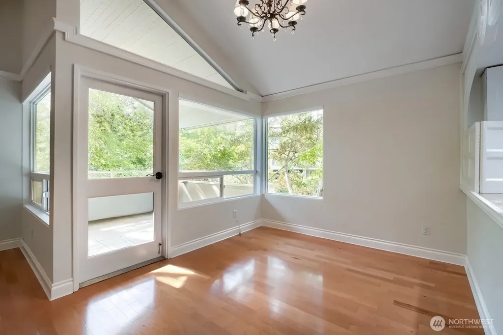 1220 6th Avenue S Edmonds WA 98020