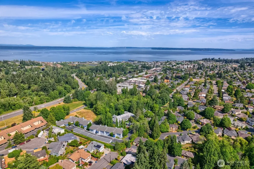 1220 6th Avenue S Edmonds WA 98020