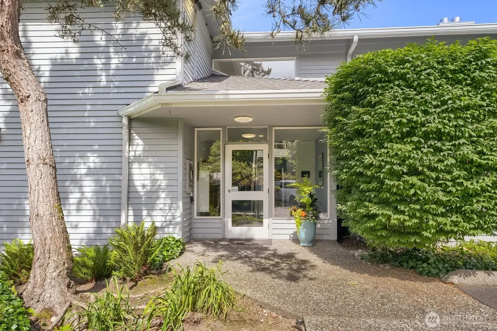 1220 6th Avenue S Edmonds WA 98020