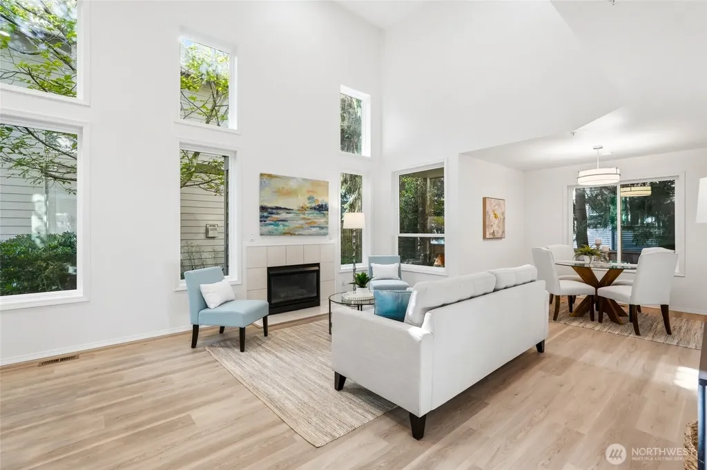 4832 165th Place SW Edmonds WA 98026