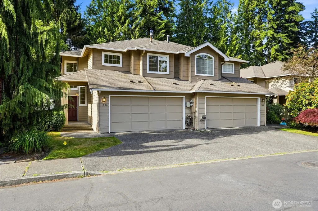 4832 165th Place SW Edmonds WA 98026