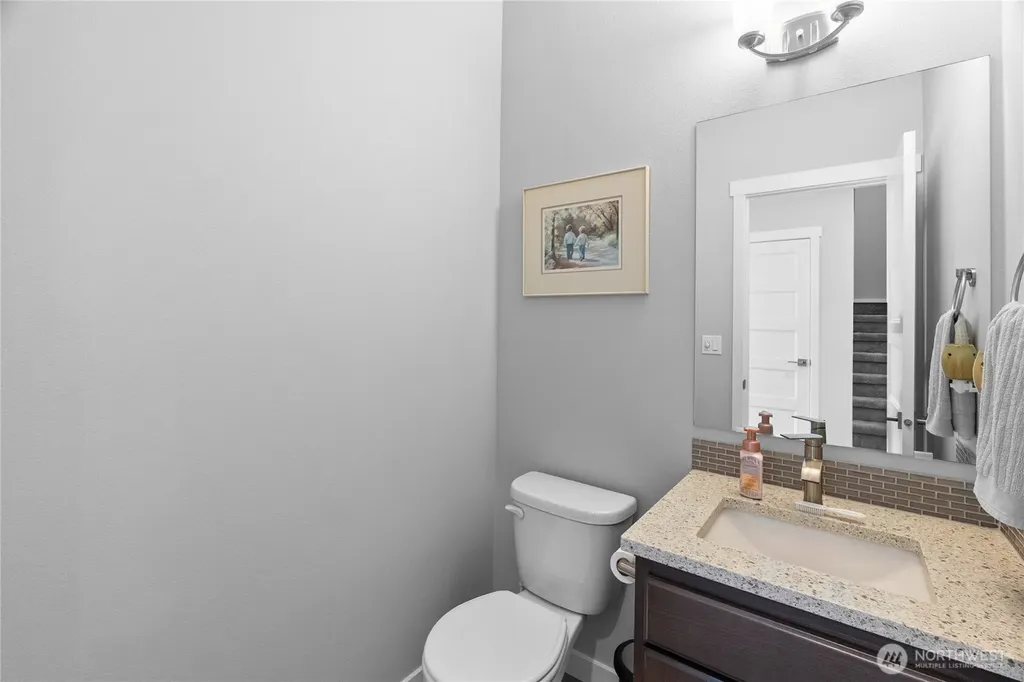 9031 Wyatt Loop SE Tumwater WA 98501
