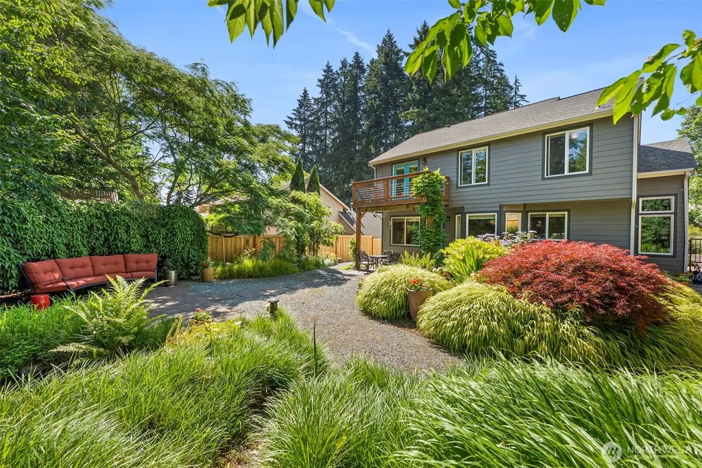 1322 Farwell Avenue NW Olympia WA 98502