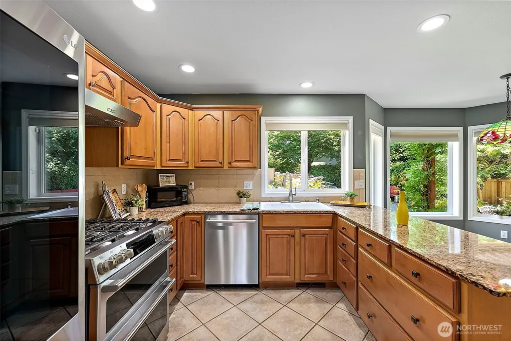 1322 Farwell Avenue NW Olympia WA 98502