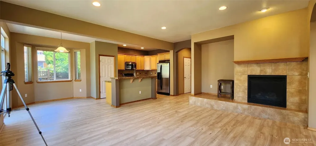 12956 NE 200th Place Woodinville WA 98072