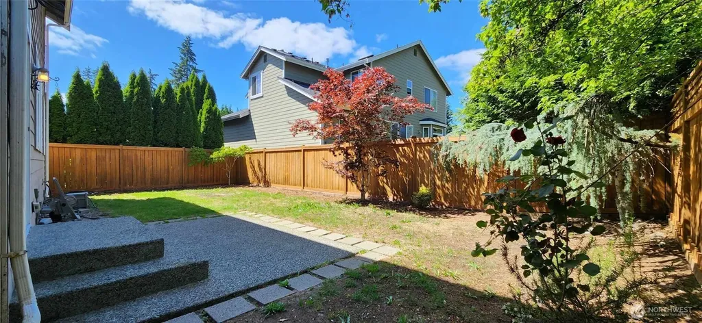 12956 NE 200th Place Woodinville WA 98072