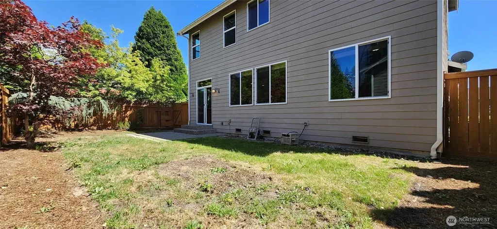 12956 NE 200th Place Woodinville WA 98072