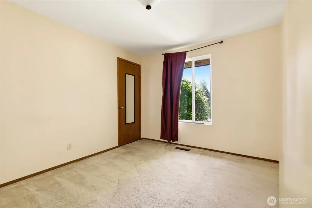 7212 197th Street SW Lynnwood WA 98036